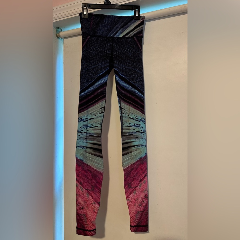 Lululemon Multicolor Leggings
